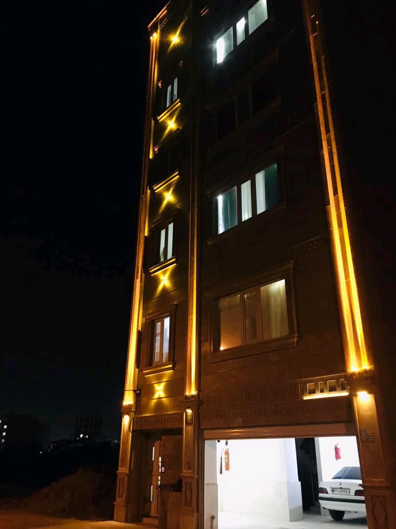 94d3f35cab2c63cc2771ab16f7d8053f