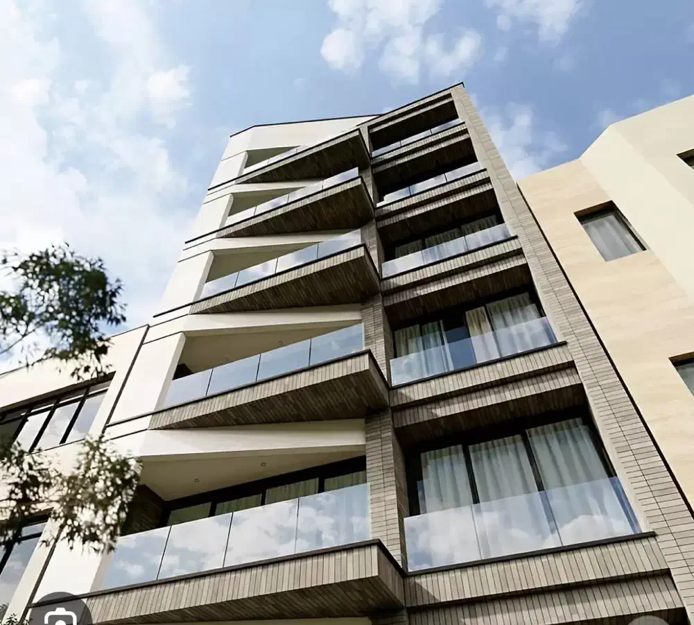 ad185198-1c09-4f1e-bc3f-a8c66d37cabe