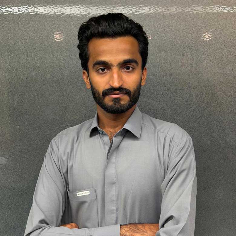 فراز-شیخ-زاده